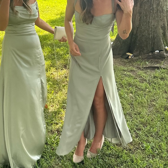 Park & Fifth Marlow Dress in True Sage - Picture 3 of 4